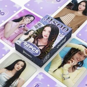 BLACKPINK Jisoo '' Amortage '' Çift Yön Baskılı Lomo Card Seti (60 Pcs)