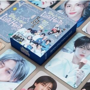 STRAY KIDS '' Stay in our Little House '' Çift Yön Baskılı Lomo Card Seti (55 Pcs)