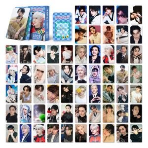 STRAY KIDS '' Bangchan '' Çift Yön Baskılı Lomo Card Seti (60 Pcs)