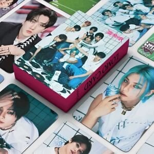 STRAY KIDS '' Rock Star '' Çift Yön Baskılı Lomo Card Seti