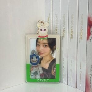 TWICE '' Davely '' Sert Kapak Card Holder/Anahtarlık