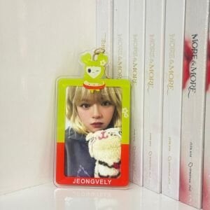 TWICE '' Jeongvely '' Sert Kapak Card Holder/Anahtarlık