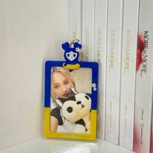 TWICE '' Tzuvely '' Sert Kapak Card Holder/Anahtarlık