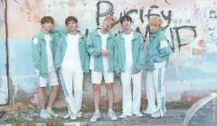 BTS GRUP ''2018 SEASON'S GREETINGS'' KART POSTALLARI