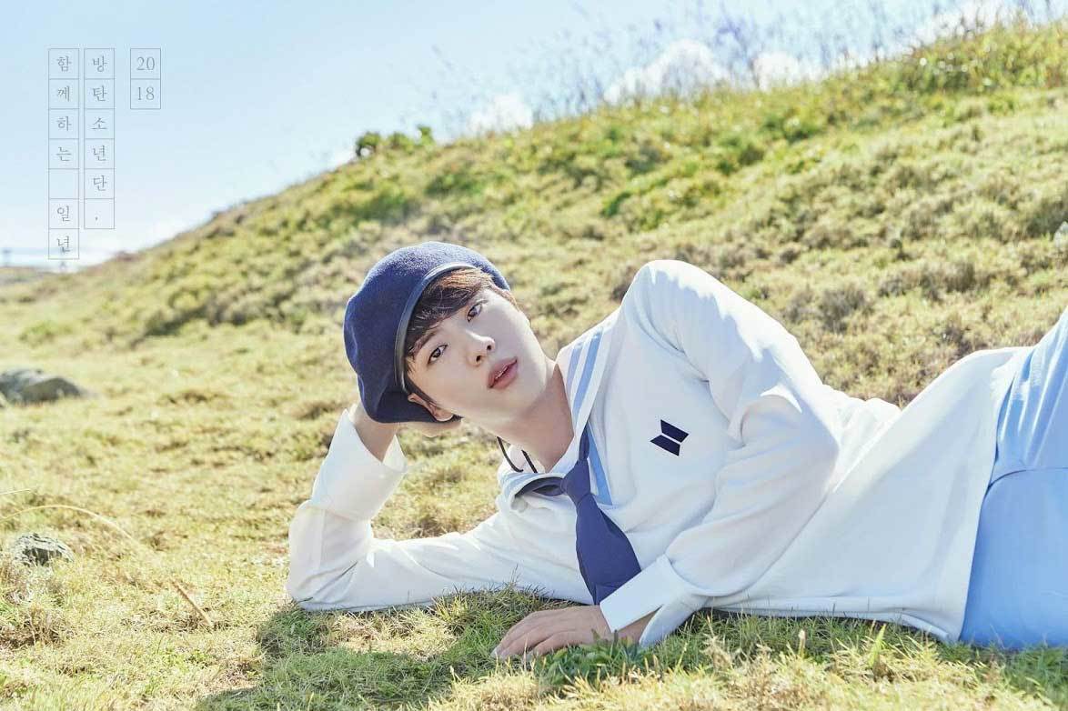 BTS JIN ''2018 SEASON'S GREETINGS'' KART POSTAL SETİ