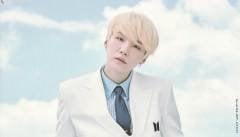 BTS SUGA ''2018 SEASON'S GREETINGS'' KART POSTAL SETİ