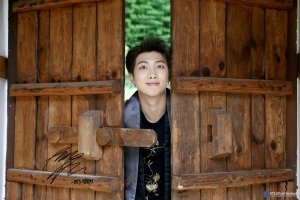 BTS Üye İmzalı Kartpostalları 2019