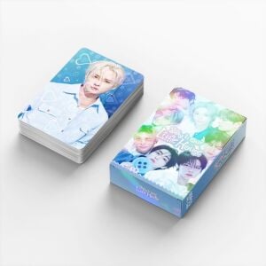 STRAY KIDS '' Stay in our Little House '' Çift Yön Baskılı Hologramlı / Lomo Card Seti (60 Pcs)