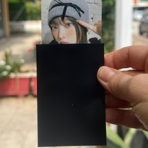 Siyah Fonlu Kalp Desenli Kart Koruyucu (5 Adet)