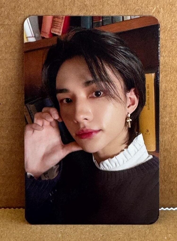 STRAY KIDS Hyunjin '' Nacific X Stray Kids '' Photocard