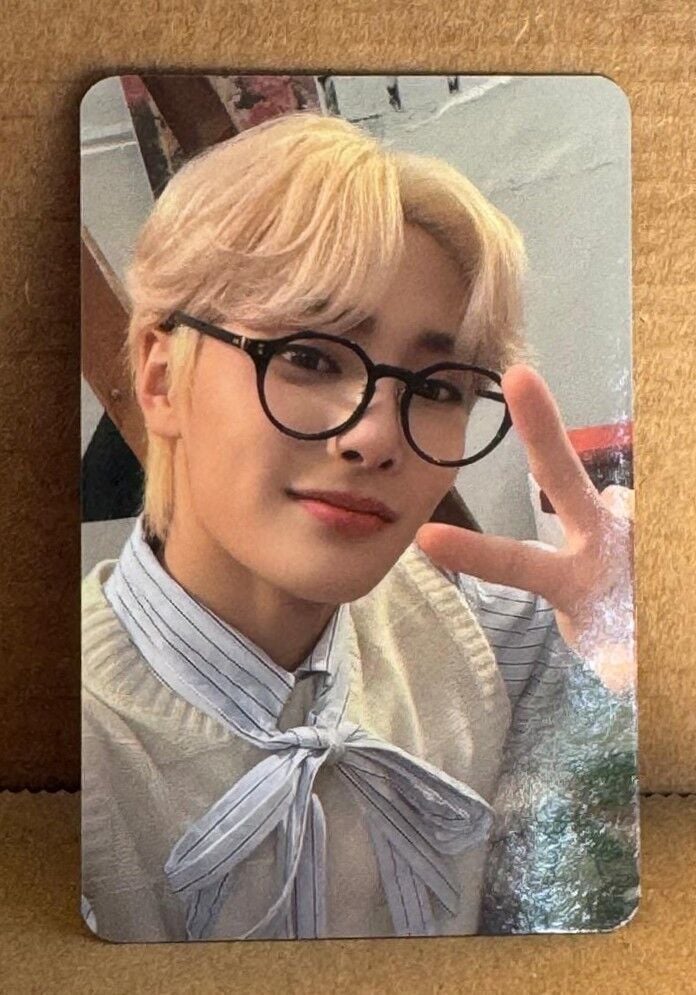 STRAY KIDS IN '' Nacific X Stray Kids '' Photocard