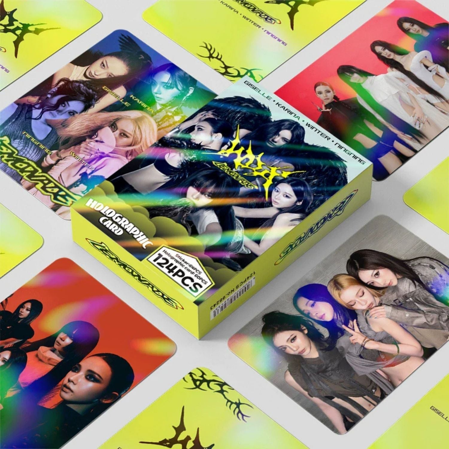 AESPA '' Lemonade '' Çift Yön Baskılı Hologramlı Lomo Card Seti (60 Pcs)