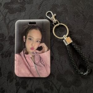 BLACKPINK '' Jennie '' Sert Kapak Card Holder/Anahtarlık 2
