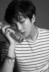 BTS ''LOVE YOUR SELF  [TEAR]'' GRUP VE ÜYE KARTPOSTALLARI (O VERSIYON)