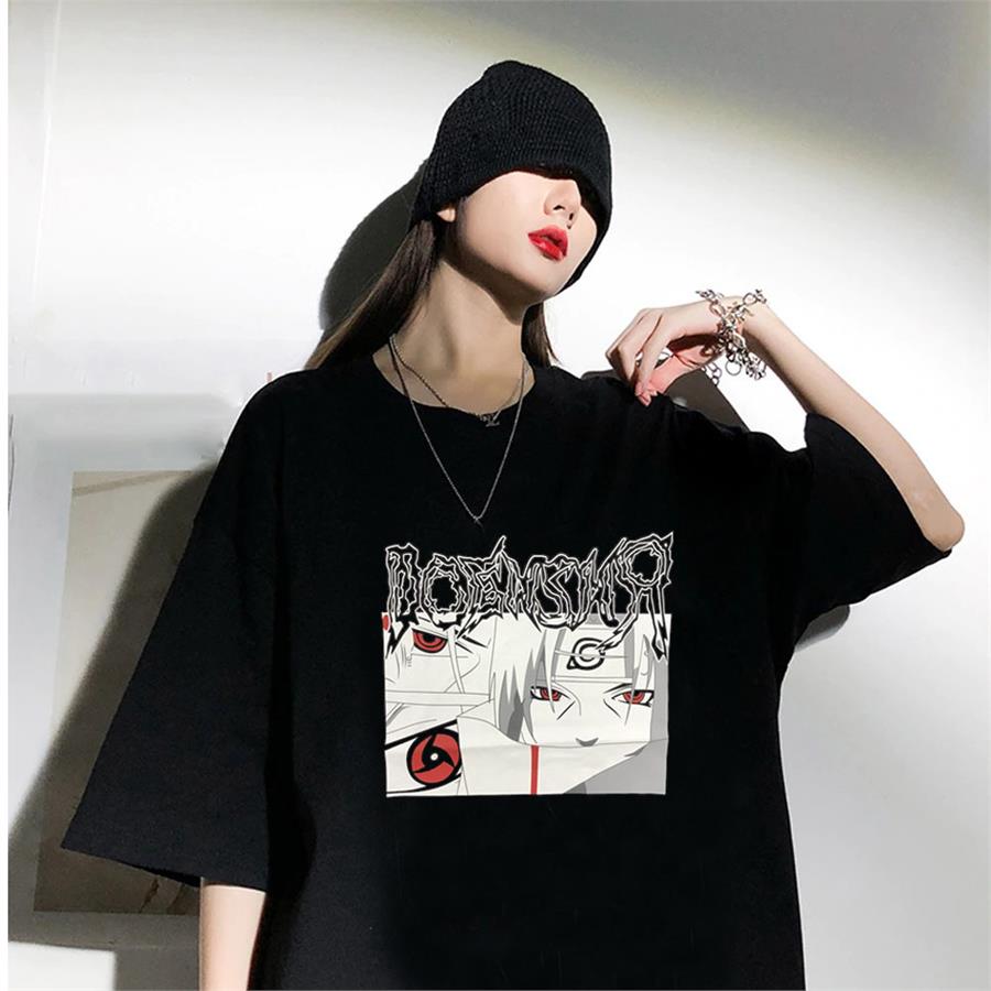 Itachı Uchiha Graffiti Logo T-Shirt L