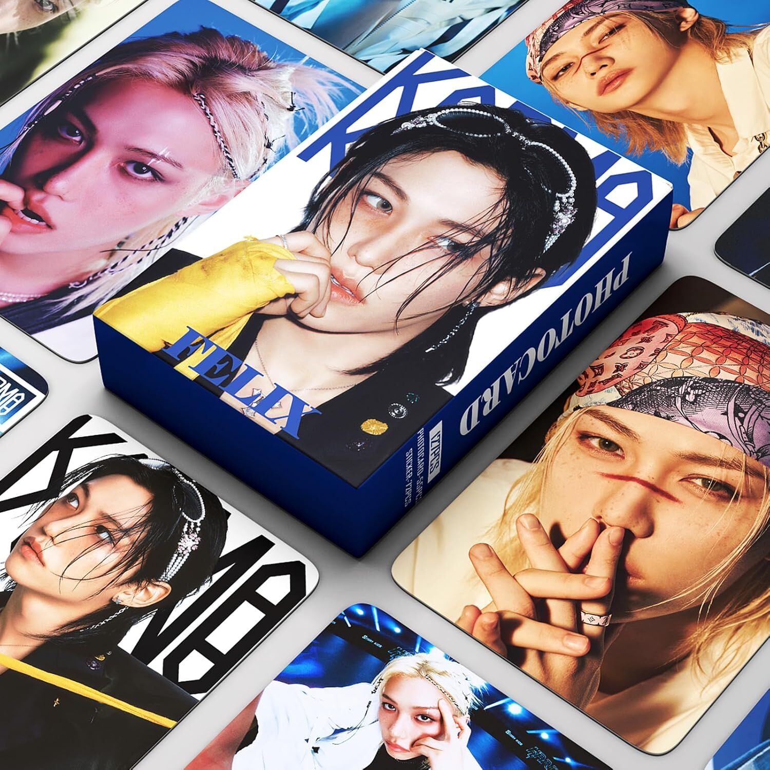 STRAY KIDS Felix '' Karma '' Çift Yön Baskılı Lomo Card Seti