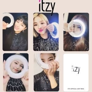 ITZY '' Lightstick '' PC Set (A)
