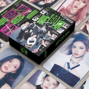 BABYMONSTER '' We Go Up '' Çift Yön Baskılı Lomo Card Seti (55 Pcs)