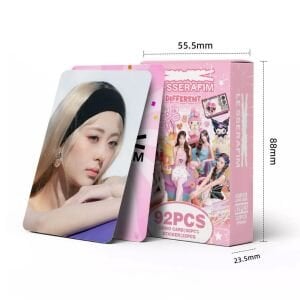 LE SSERAFIM '' Different '' Çift Yön Baskılı Lomo Card Seti (60 Pcs)
